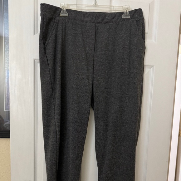 Cathy Daniels. High rise soft knit grey tweed look - Picture 1 of 3